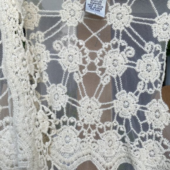 Demanding Embroidered Lace Beige Long Vest Cardigan M . - Picture 11 of 13